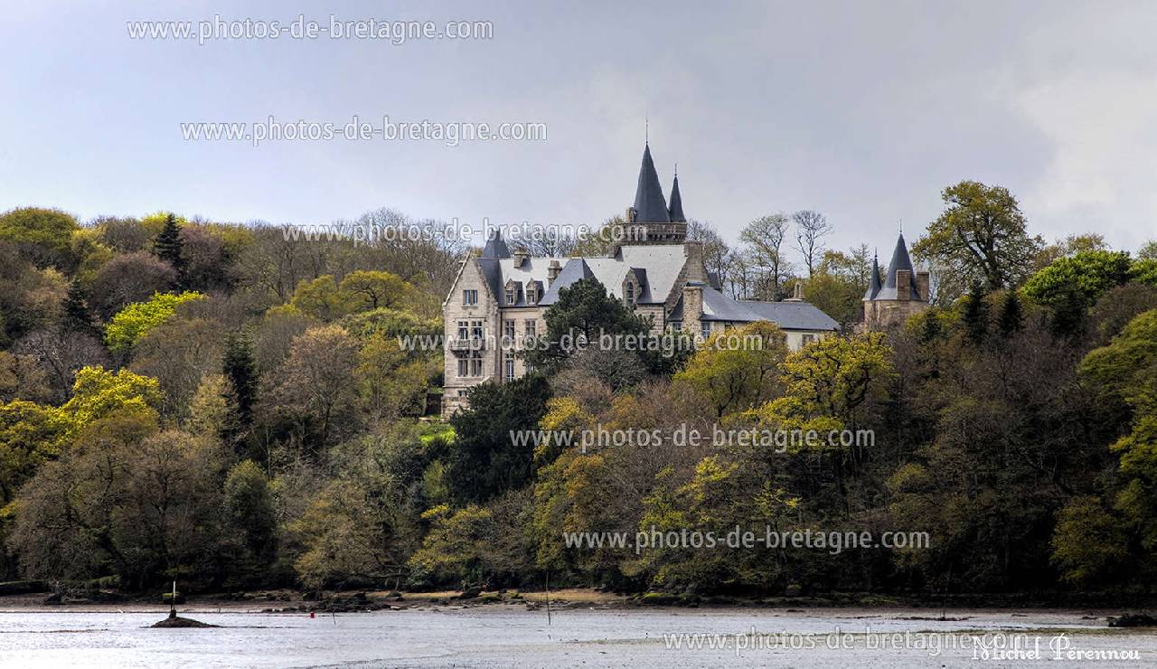 ../pages/chateau-du-henan.html