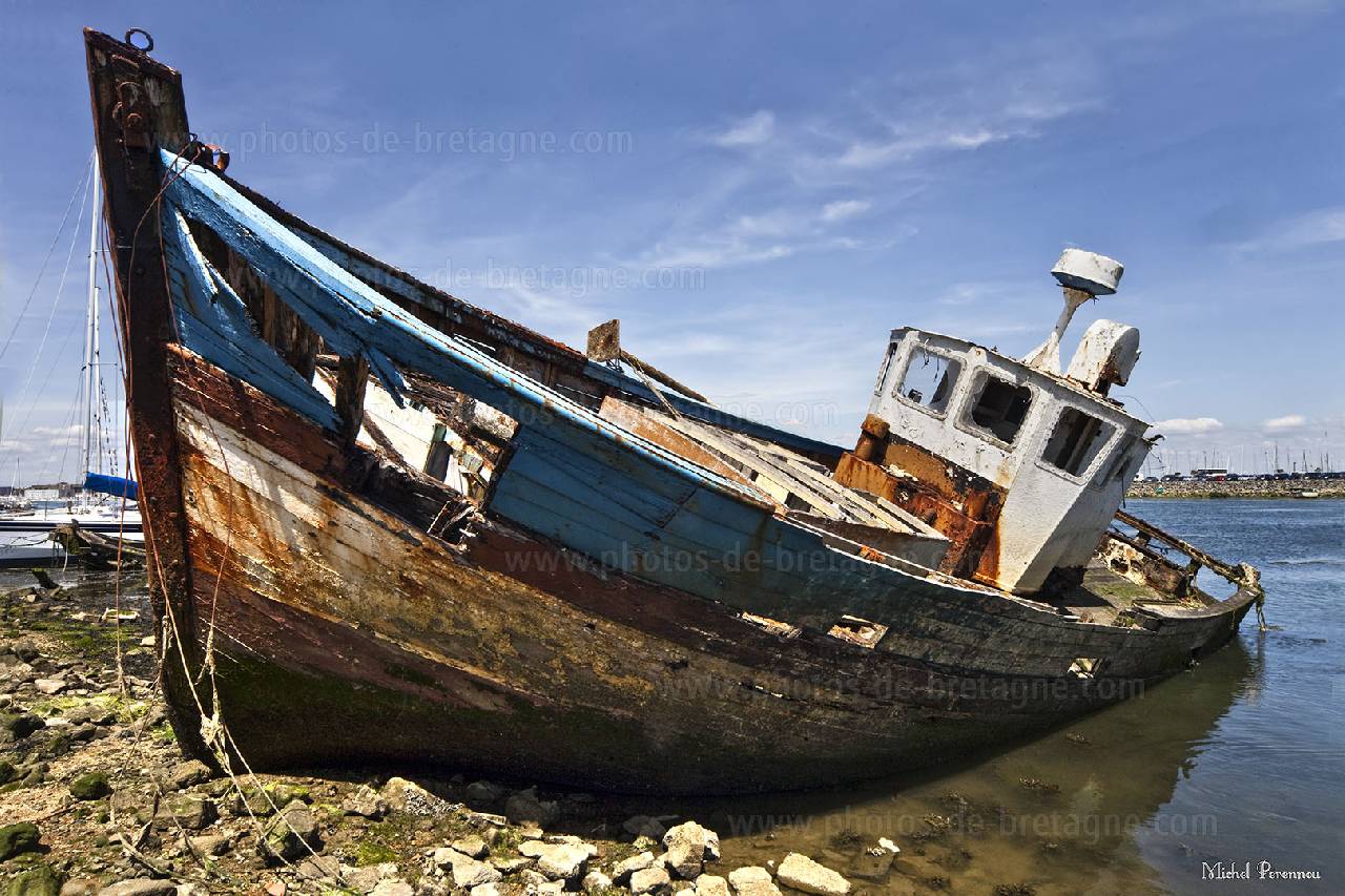 Epave, à Larmor-Plage
