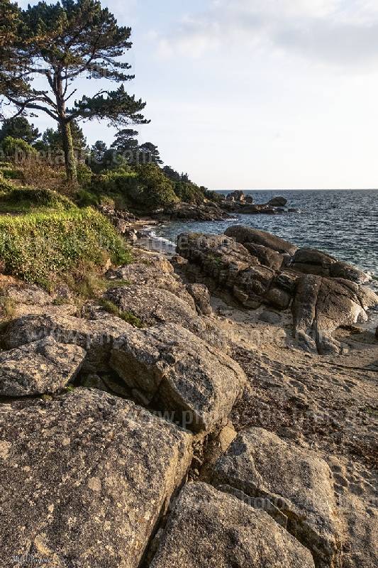 ../pages/le-cabellou-concarneau.html